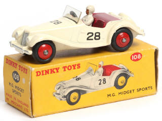Lot 427 - DINKY TOYS (GB) (1)