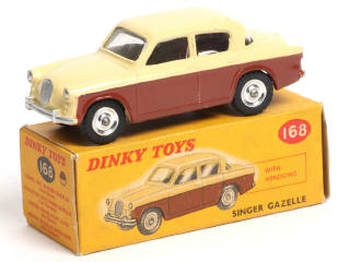 Lot 456 - DINKY TOYS (GB) (1)