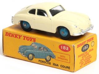 Lot 474 - DINKY TOYS (GB) (1)