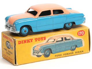 Lot 458 - DINKY TOYS (GB) (1)