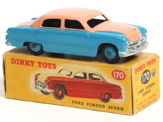 Lot 458 - DINKY TOYS (GB) (1)