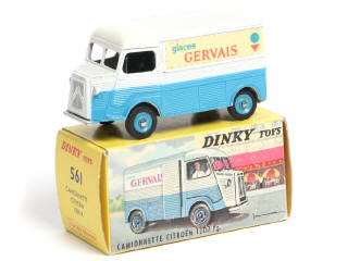 Lot 327 - DINKY TOYS (FRANCE) (1)