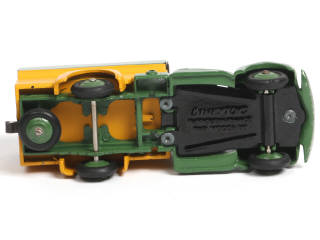 Lot 315 - DINKY TOYS (FRANCE) (1)