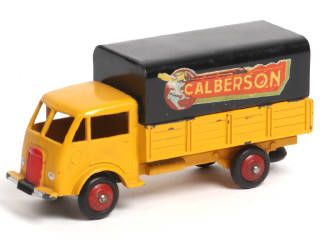 Lot 312 - DINKY TOYS (FRANCE) (1)