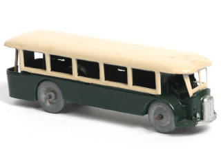 Lot 308 - DINKY TOYS (FRANCE) (1)