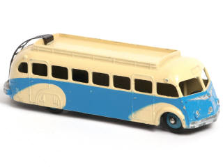 Lot 307 - DINKY TOYS (FRANCE) (1)