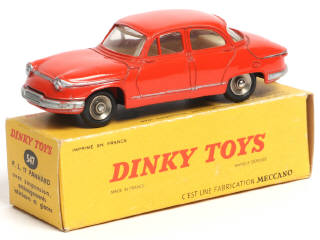 Lot 224 - DINKY TOYS (FRANCE) (1)