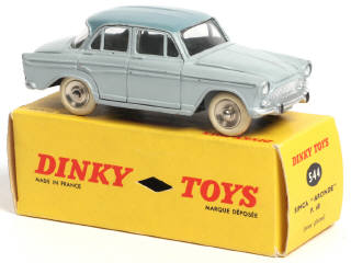 Lot 228 - DINKY TOYS (FRANCE) (1)