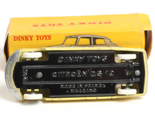 Lot 185 - DINKY TOYS (FRANCE) (1)