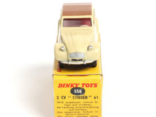Lot 246 - DINKY TOYS (FRANCE) (1)