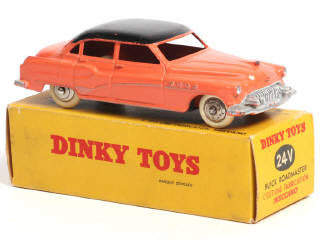 Lot 204 - DINKY TOYS (FRANCE) (1)