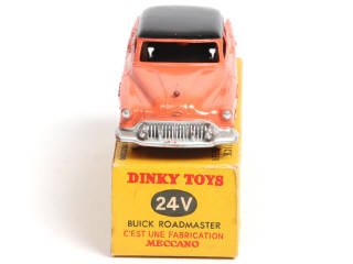 Lot 204 - DINKY TOYS (FRANCE) (1)