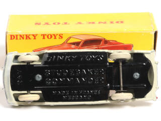 Lot 207 - DINKY TOYS (FRANCE) (1)