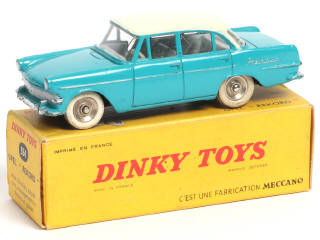Lot 265 - DINKY TOYS (FRANCE) (1)