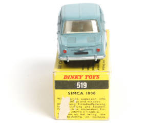 Lot 226 - DINKY TOYS (FRANCE) (1)