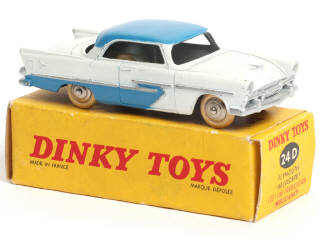 Lot 188 - DINKY TOYS (FRANCE) (1)