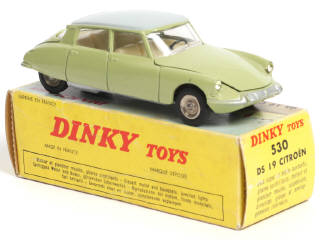 Lot 256 - DINKY TOYS (FRANCE) (1)