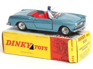 Lot 236 - DINKY TOYS (FRANCE) (1)
