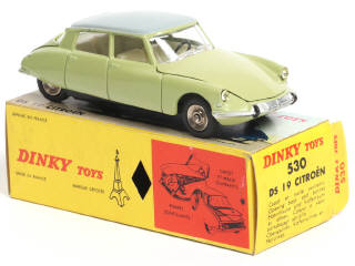 Lot 254 - DINKY TOYS (FRANCE) (1)