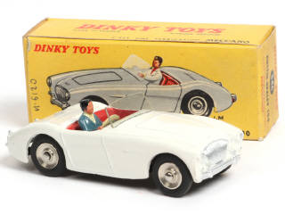 Lot 275 - DINKY TOYS (FRANCE) (1)