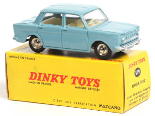 Lot 225 - DINKY TOYS (FRANCE) (1)