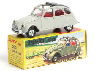 Lot 247 - DINKY TOYS (FRANCE) (1)