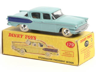 Lot 471 - DINKY TOYS (GB) (1)