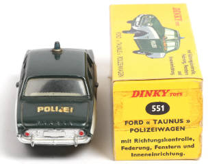 Lot 288 - DINKY TOYS (FRANCE) (1)