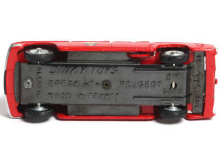 Lot 179 - DINKY TOYS (FRANCE) (1)