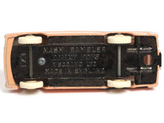 Lot 465 - DINKY TOYS (GB) (1)