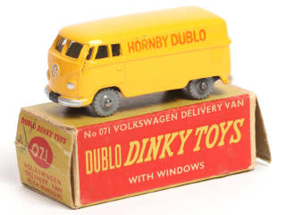 Lot 375 - DINKY TOYS (GB) (1)