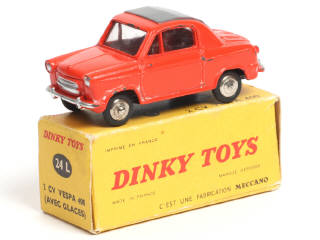 Lot 199 - DINKY TOYS (FRANCE) (1)