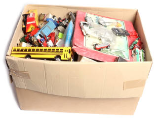 Lot 303 - DIVERS (1)