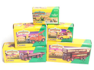 Lot 280 - CORGI TOYS (GB) (5)