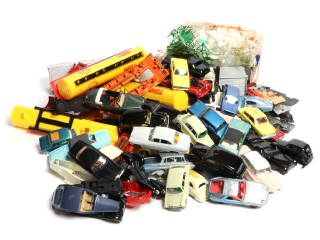 Lot 301 - DIVERS (1)