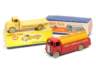 Lot 195 - DINKY TOYS (GB) (2)
