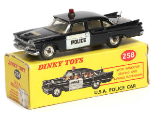 Lot 156 - DINKY TOYS (GB) (1)