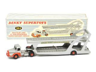 Lot 212 - DINKY TOYS (FRANCE) (1)