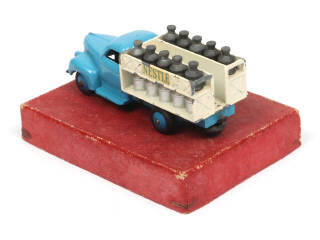 Lot 209 - DINKY TOYS (FRANCE) (1)