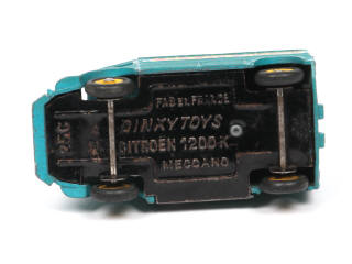 Lot 218 - DINKY TOYS (FRANCE) (1)