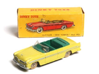 Lot 203 - DINKY TOYS (FRANCE) (1)