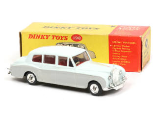 Lot 130 - DINKY TOYS (GB) (1)