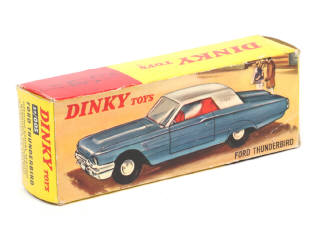 Lot 147 - DINKY TOYS (GB) (1)
