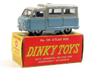 Lot 172 - DINKY TOYS GB (1)