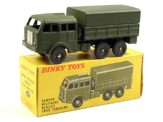 Lot 105 - DINKY TOYS (FRANCE) (1)