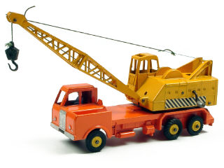 Lot 183 - DINKY TOYS GB (1)