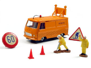 Lot 78 - DINKY TOYS (FRANCE) (1)