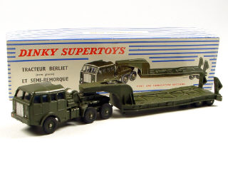 Lot 100 - DINKY TOYS FRANCE (1)