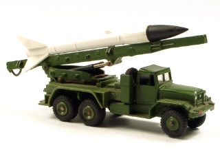 Lot 177 - DINKY TOYS GB (1)