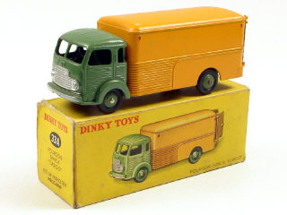 Lot 43 - DINKY TOYS (FRANCE) (1)